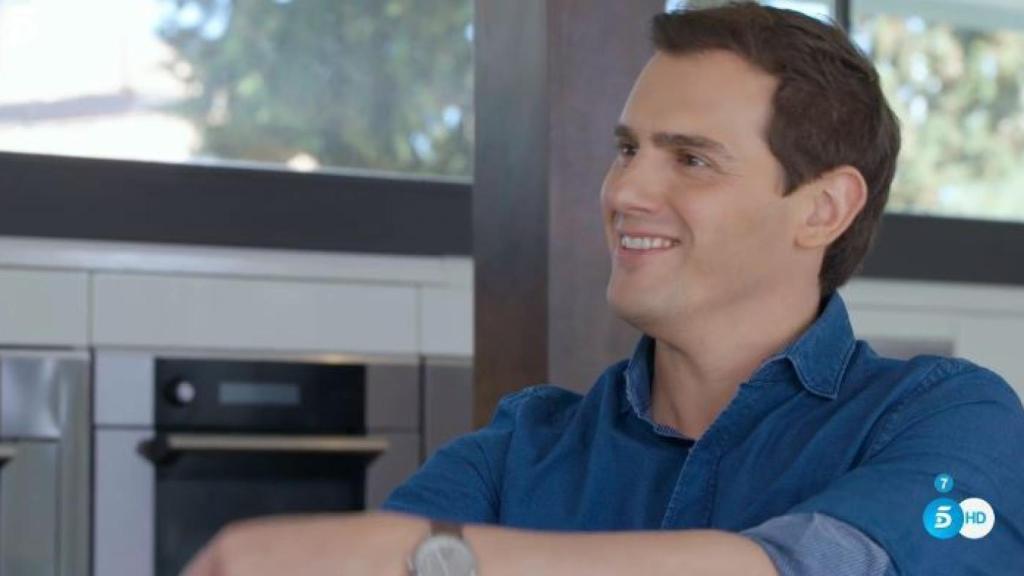 Albert Rivera durante el momento en el que se le pregunta por Malú.