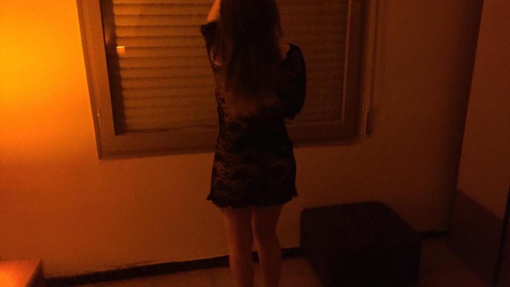 Nerea es de Gijón, ejerce en Barcelona, tiene 20 años y la posibilidad de votar por primera vez.