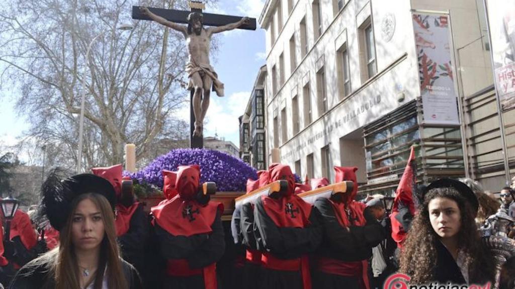 Valladolid-Semana-santa-cristo-de-la-luz-2018-051