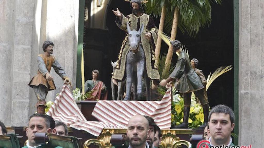 Valladolid-Semana-santa-la-borriquilla-2018-039