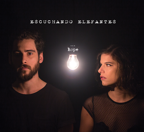 Imagen del duo Escuchando Elefantes