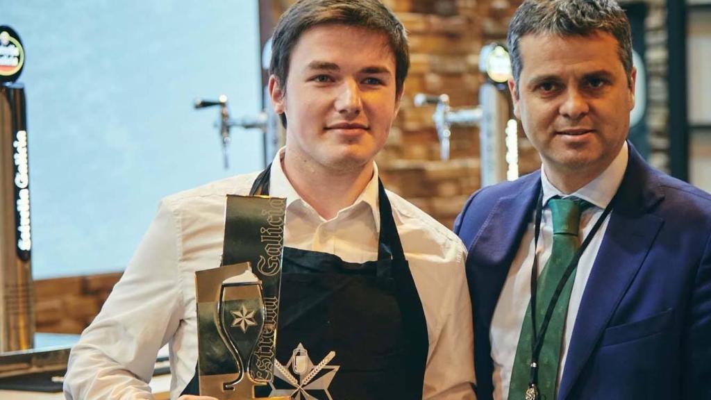 Miguel Pampín, mejor tirador de cerveza de España.