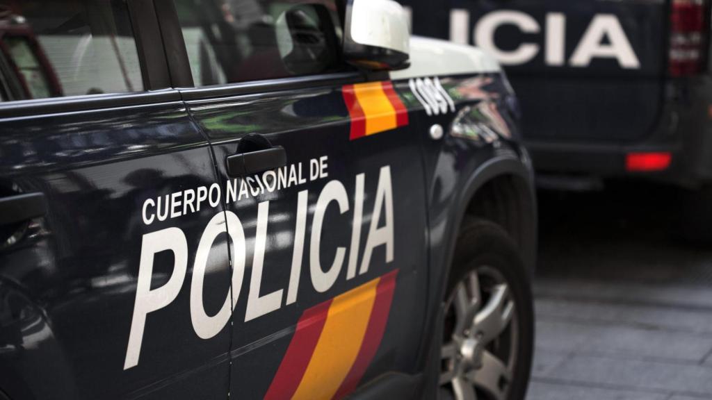 En prisión el padre coruñés que no se puso  la mascarilla e intentó agredir a la policía