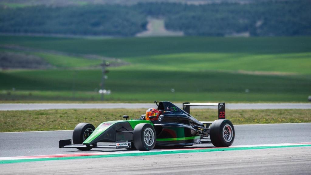 Belén García en su monoplaza