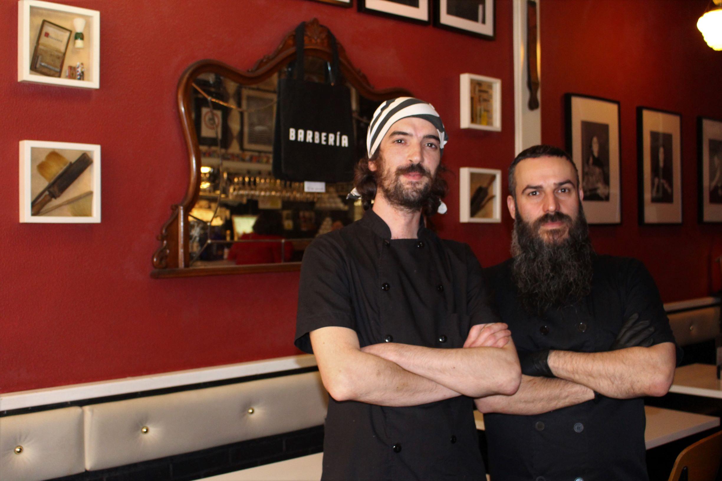 Imagen de archivo de Xabi y Salva, dueños de La Barbería