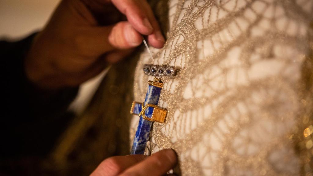 La única herramienta de Bejarano, sus manos.