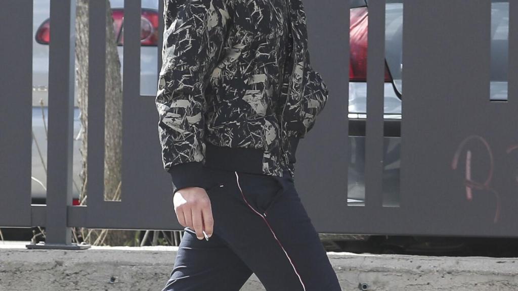 Paco, durante una de sus constantes visitas al hospital en el que ingresó Jorge Javier.