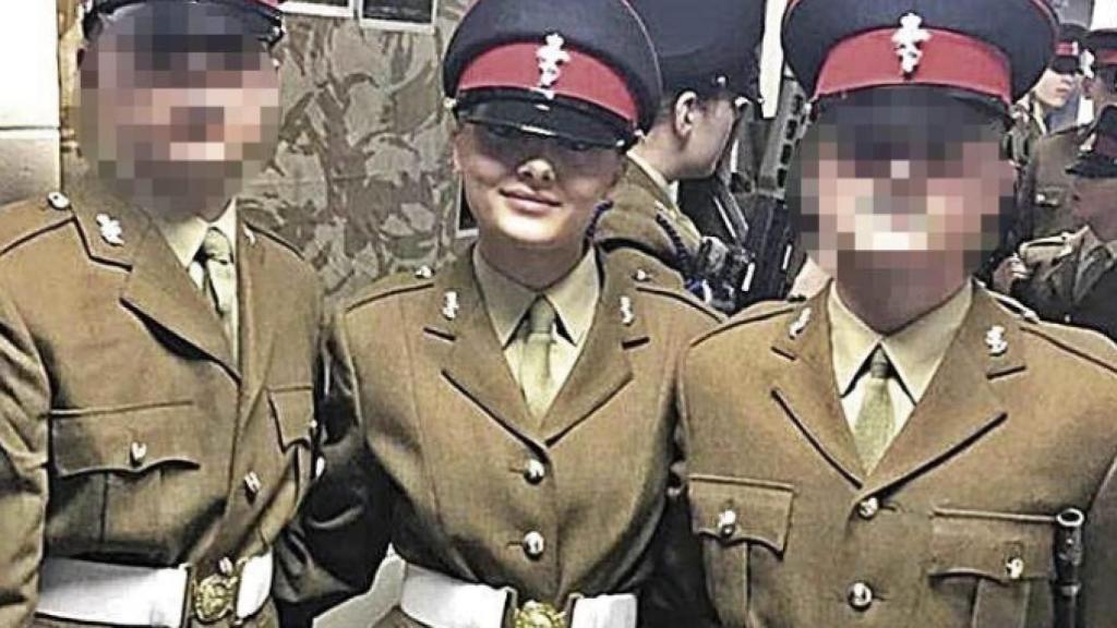 La soldado británica Sidney C., que agredió a su amiga con un vaso de cristal en la discoteca.