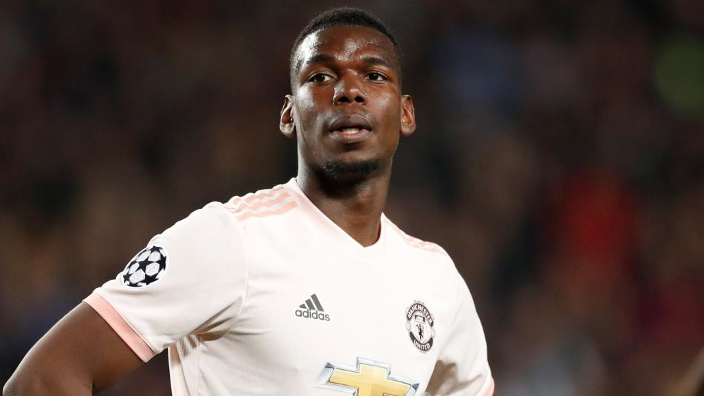 Pogba, con el Manchester United en el Camp Nou