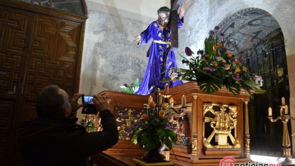 viacrucis salve angustias medina campo semana santa 2