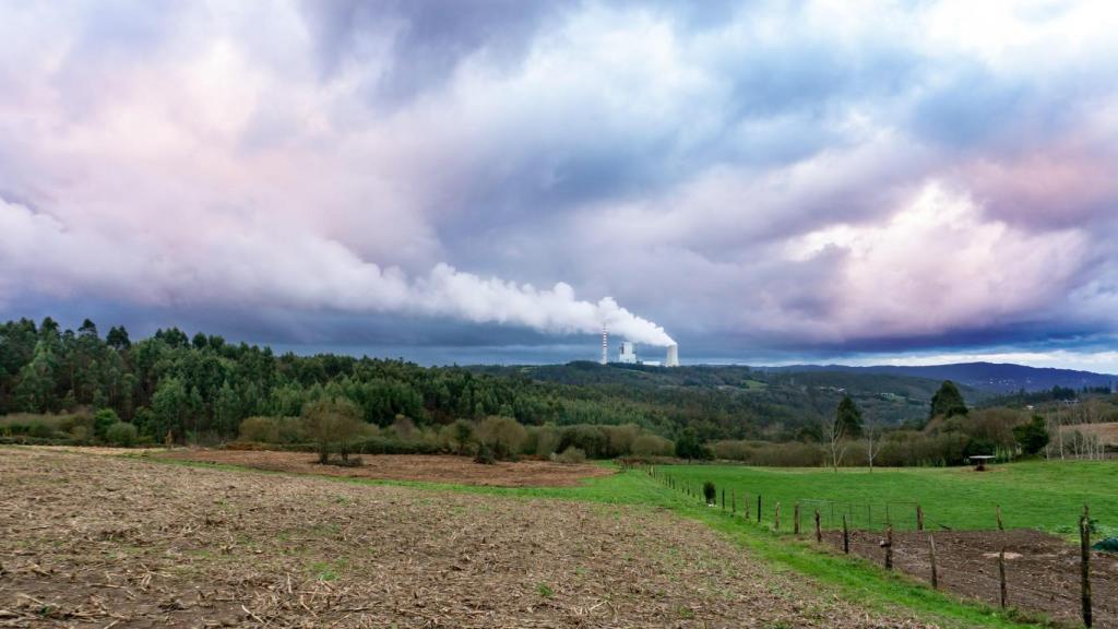 Antigua central térmica de Meirama