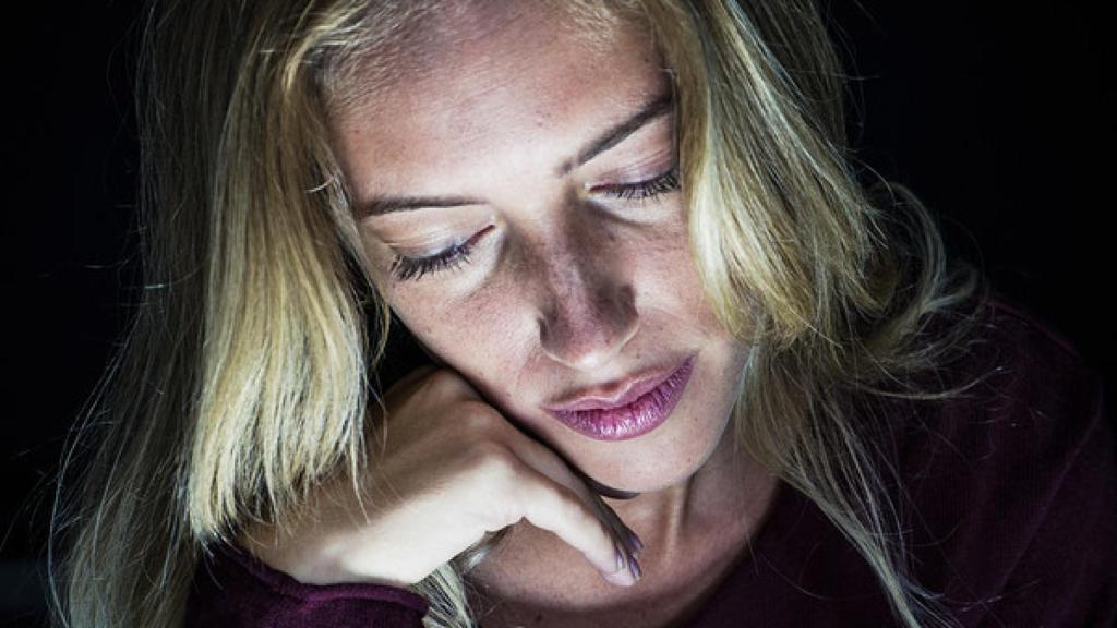 Una mujer con depresión.