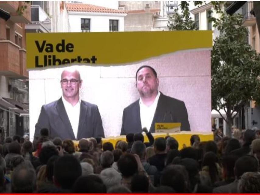 Junqueras y Romeva el pasado viernes en el cierre de campaña de ERC./
