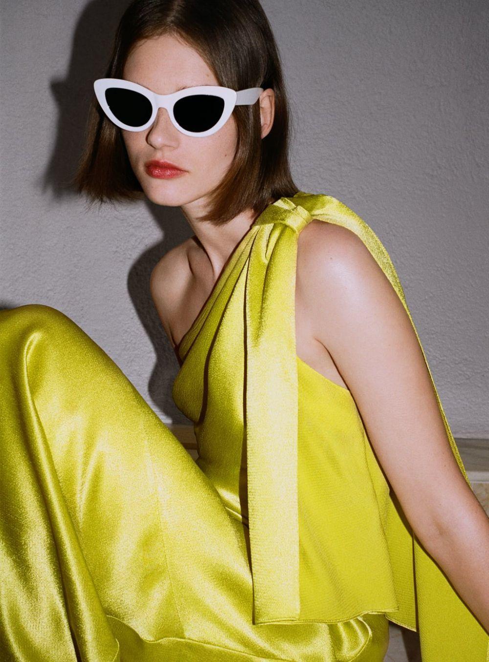 Zara es la marca gallega más seguida en Facebook