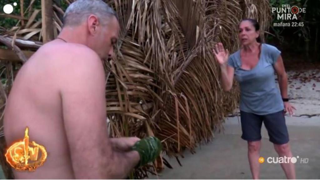 Pantoja enfrentándose a Lozano en Honduras.