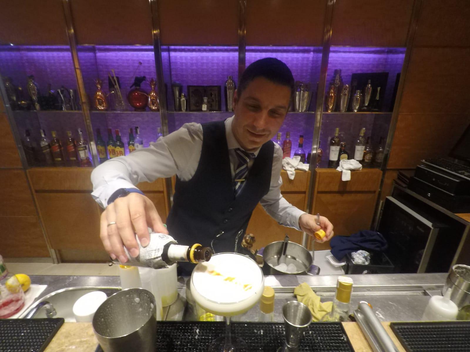 Andrés González, barman de la Gastroteca y responsable del proyecto Venencia Canalla