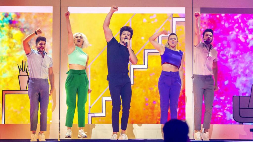 Miki Núñez representará a España con su canción 'La venda'.