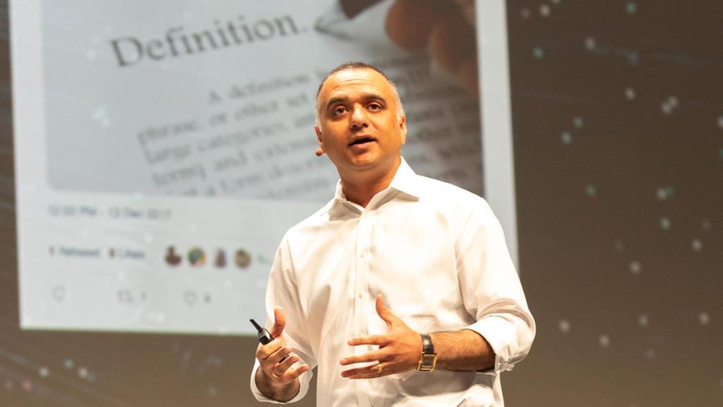 El CEO de Nutanix, Dheeraj Pandey, en la .NEXT Conference.