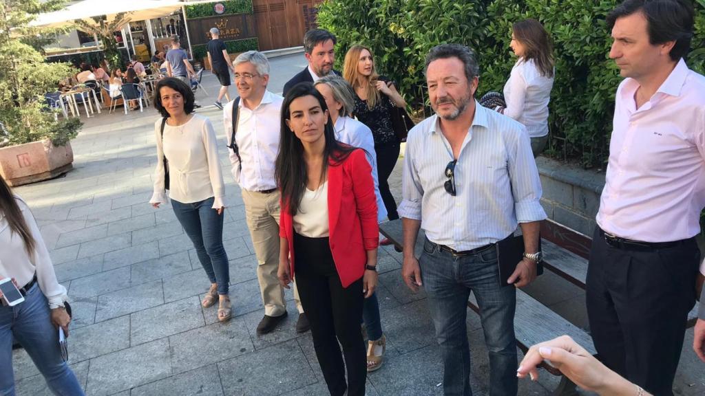 Rocío Monasterio (Vox), en la plaza de Pedro Zerolo de Madrid.