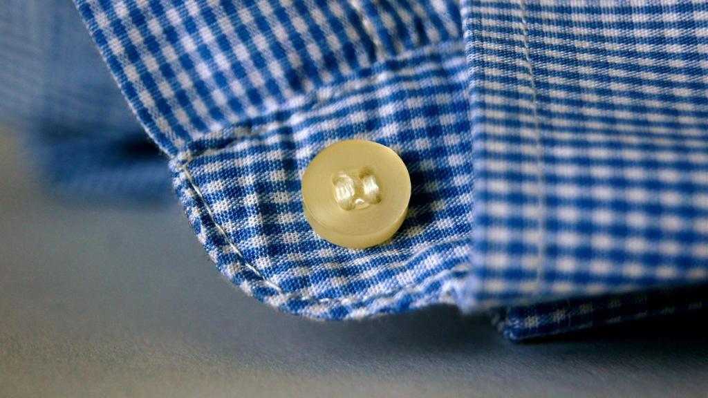Infórmate de los mejores trucos para planchar una camisa