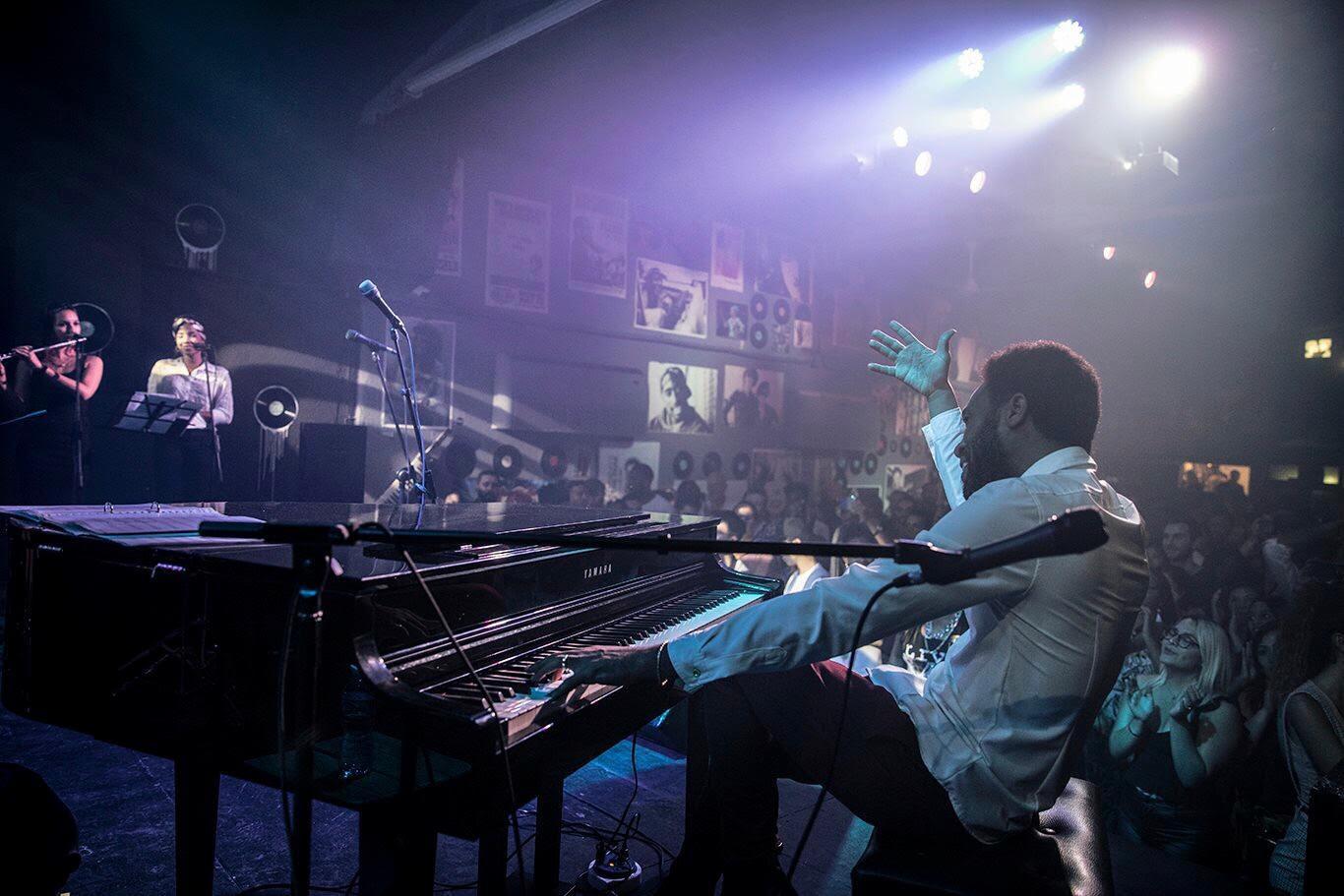 Dayramir González, durante una actuación.