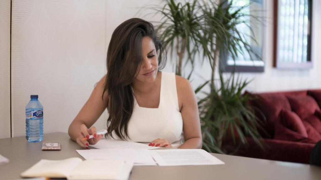 Villacís, durante la preparación del discurso para su último acto de campaña.