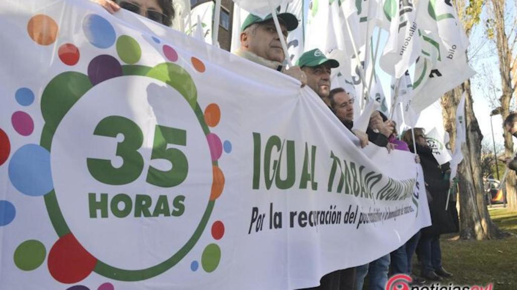 Valladolid-funcionarios-concentracion-csif-002