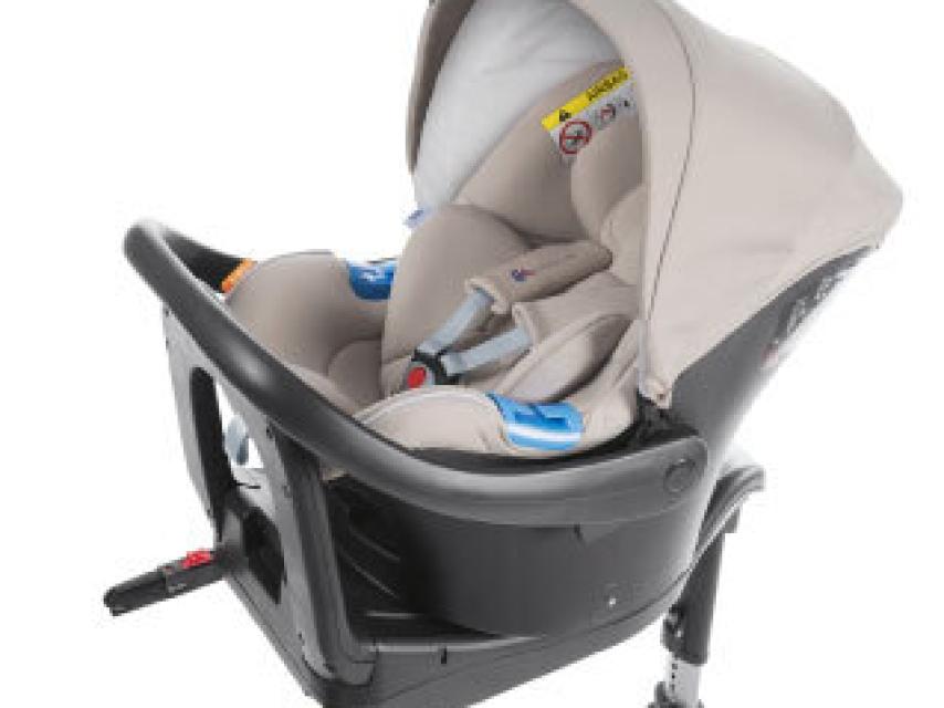 Chicco Oasys i-Size Bebecare