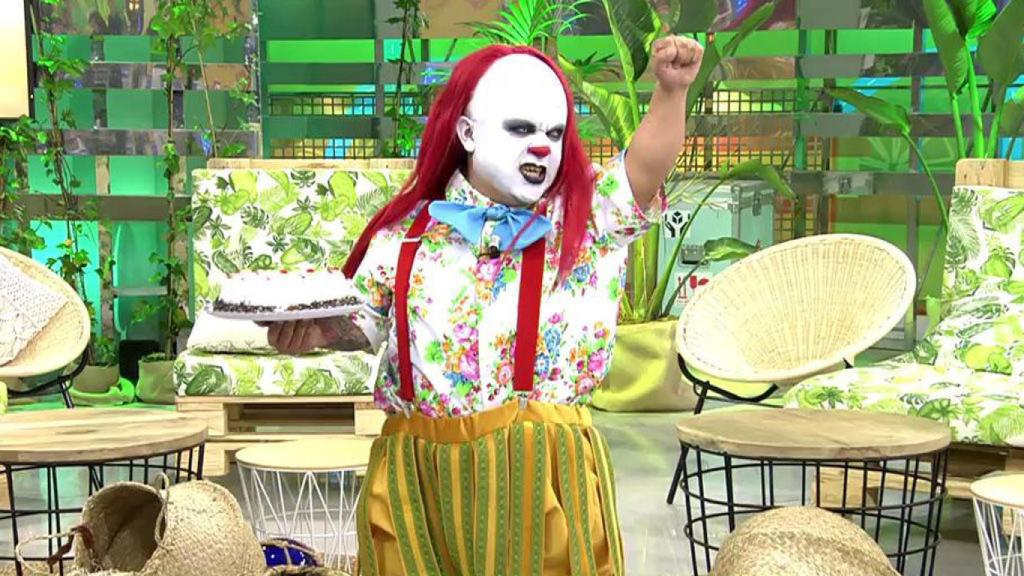 ‘Sálvame’ ficha a Payasín como nuevo reportero