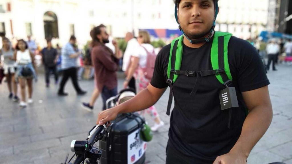 Efraín Juárez posa para EL ESPAÑOL en la manifestación.