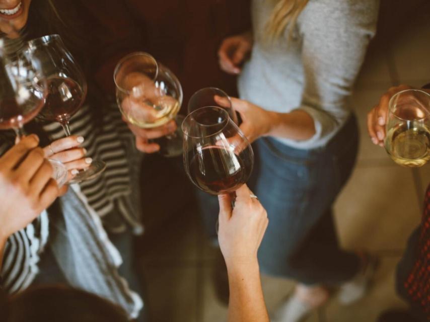 Hay que hacer del vino algo simple, aconseja Jancis Robinson.