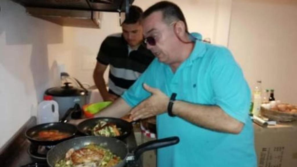 El empresario valenciano en uno de sus locales.