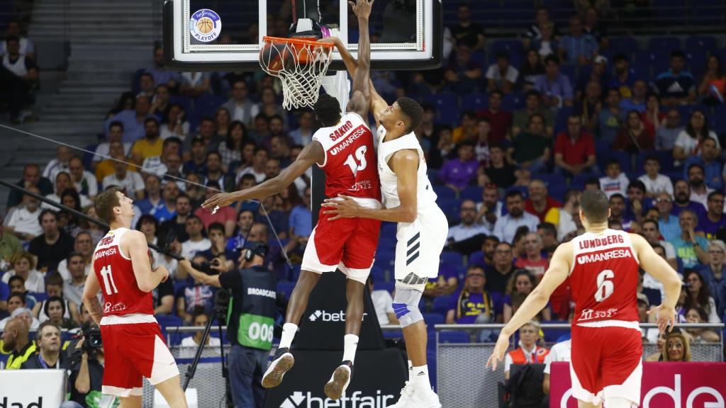 Real Madrid - Baxi Manresa