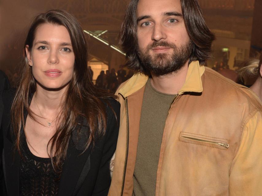 Carlota Casiraghi y Dimitri Rassam, meses antes de hacer público su compromiso.