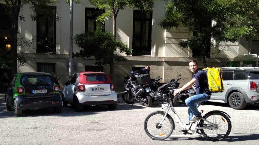 David Palomo pasa tres horas como 'glover'.