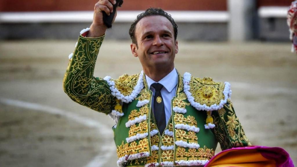 Ferrera con la oreja, que debieron ser dos