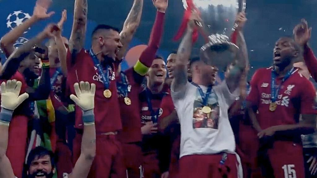 El homenaje de Albert Moreno a José Antonio Reyes en la final de la Champions League