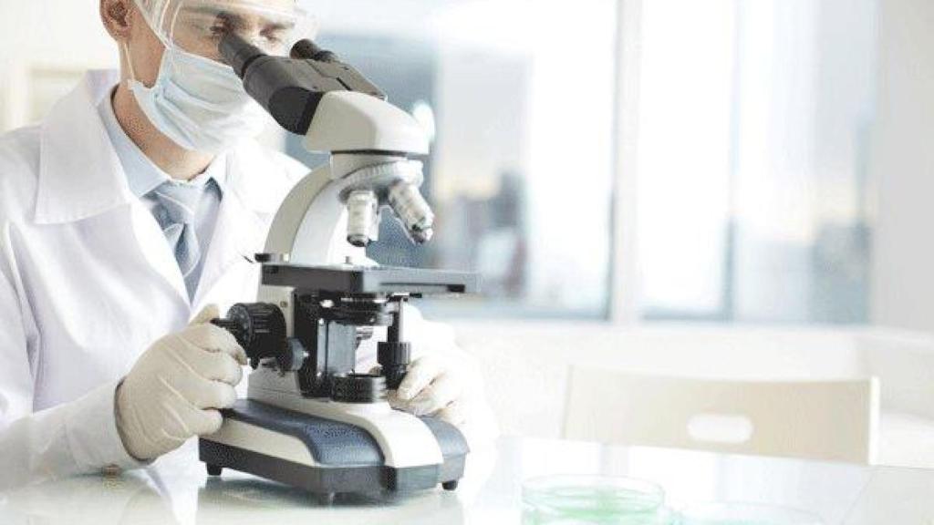 La AECC financiará becas para investigadores sobre cáncer en A Coruña