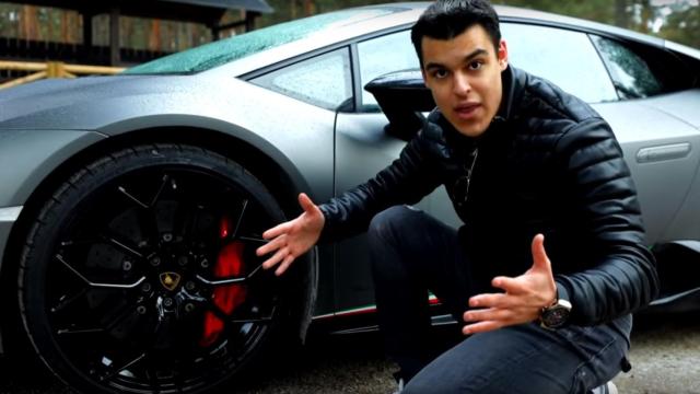 David Díaz con su Lamborghini Huracan Performante