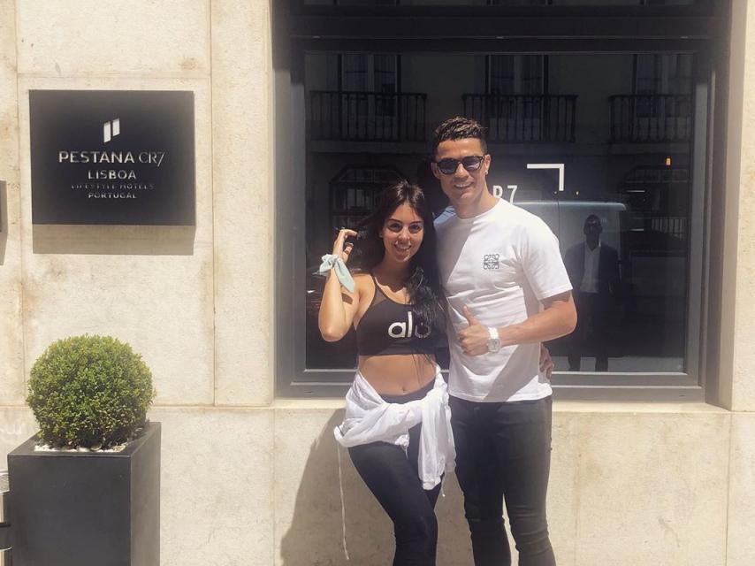 Cristiano Ronaldo y Georgina Rodríguez en el Hotel Pestana de Lisboa, propiedad del futbolista.