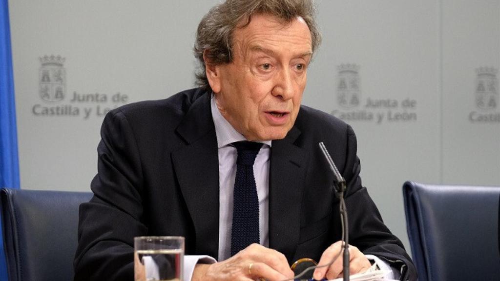 De Santiago Juárez, durante una de sus intervenciones como portavoz de la Junta bajo el mandato de Juan Vicente Herrera