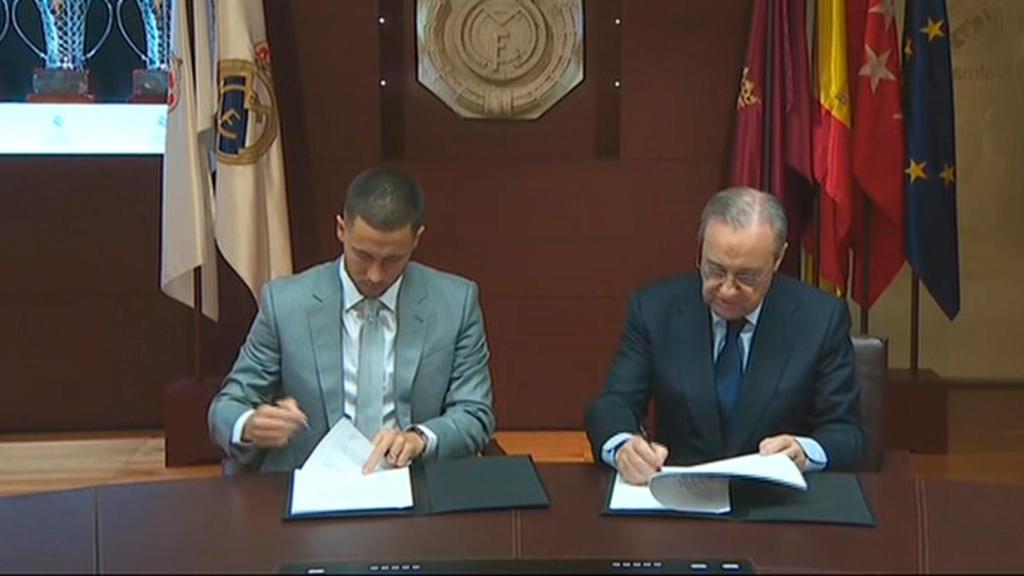 Hazard firma el contrato con el Real Madrid