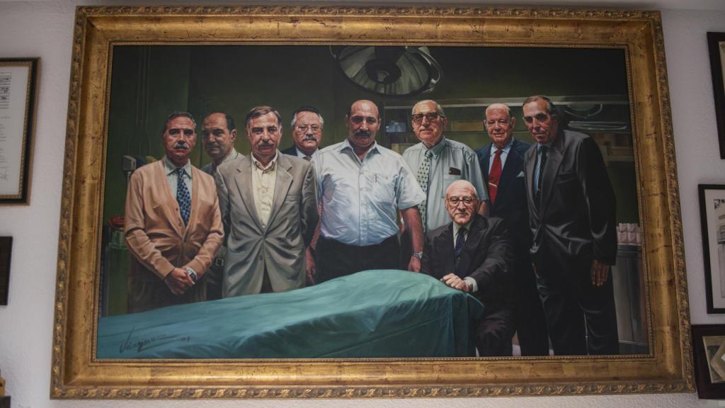 Uno de los cuadros que ocupa la enfermería de la plaza de Las Ventas.