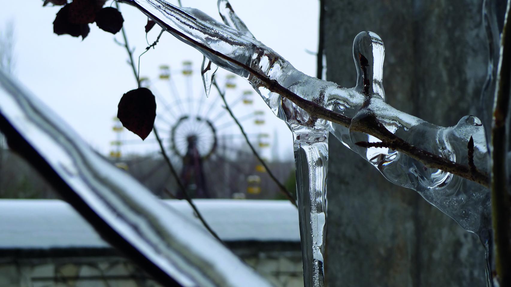 'Prohibida la Apertura Forzada de la Puerta'