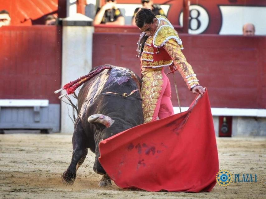 Natural ceñidísimo de Ureña