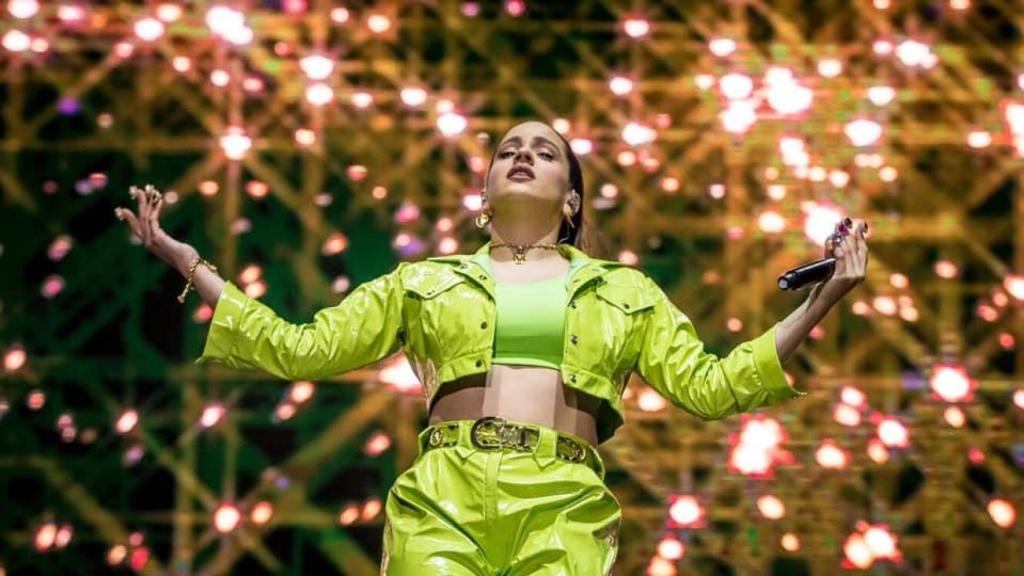 O Son do Camiño: Santiago puso la lluvia, y Rosalía la tormenta