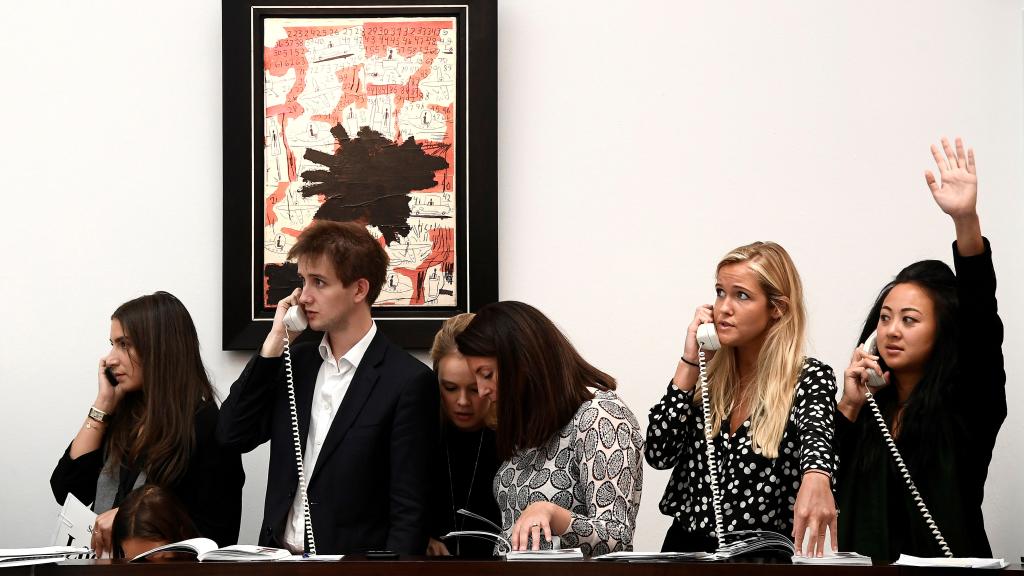 Foto de archivo de un puja en Sotheby's.