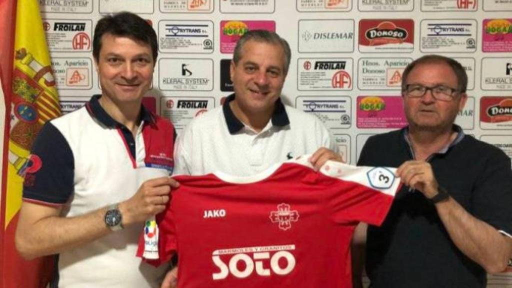 Torreca, nuevo entrenador del Almagro