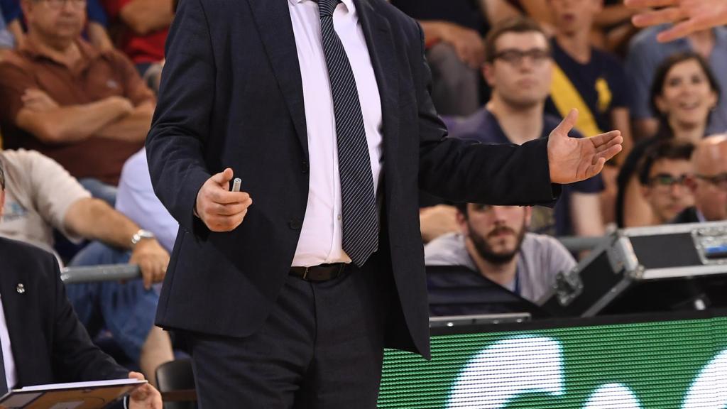 Pablo Laso ante el Barcelona