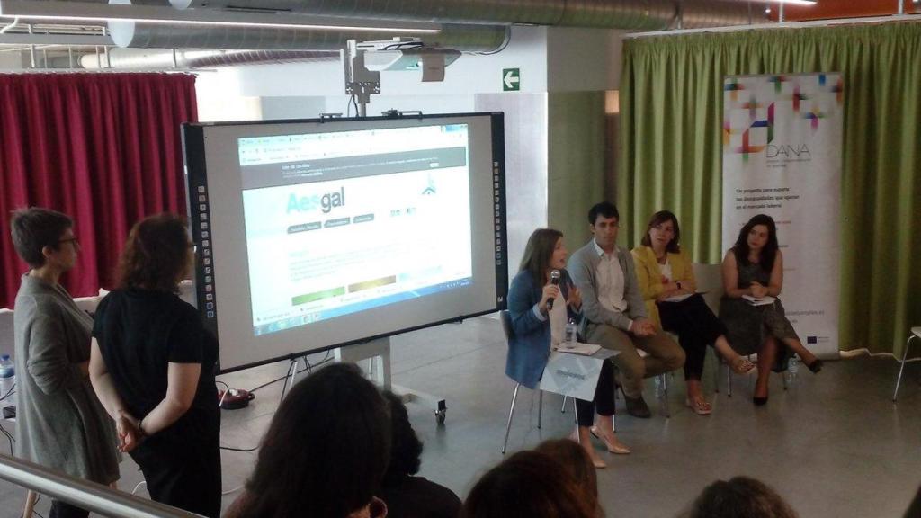 Un momento del encuentro en Accede Papagaio